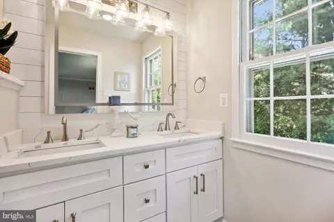 1605 Timberline Rd, Silver Spring, MD 20904 photo 32