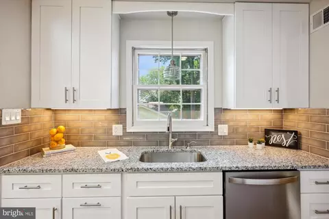 1605 Timberline Rd, Silver Spring, MD 20904 photo 17