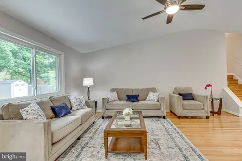 Living - 8317 Tuckerman Ln, Potomac, MD 20854 photo 1 of 5