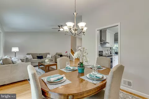 Dining - 8317 Tuckerman Ln, Potomac, MD 20854 photo 2 of 4