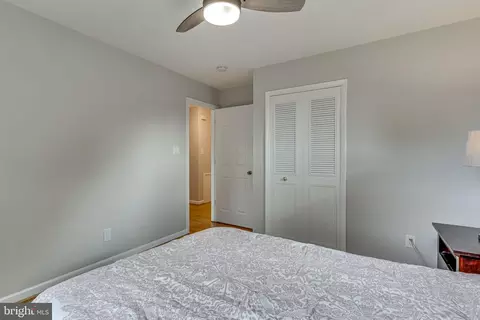Bedroom - 8317 Tuckerman Ln, Potomac, MD 20854 photo 6 of 10