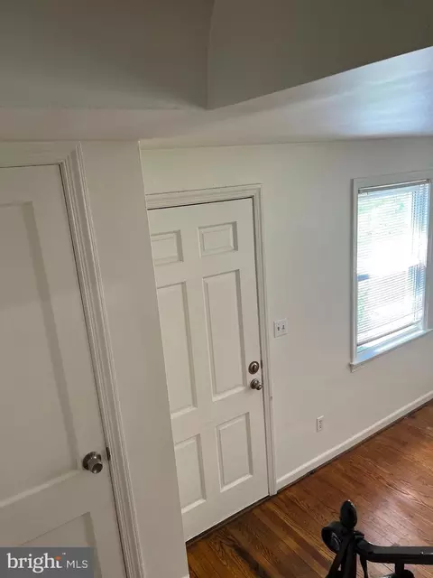 11911 Centerhill St, Silver Spring, MD 20902 photo 42