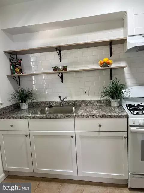 11911 Centerhill St, Silver Spring, MD 20902 photo 7
