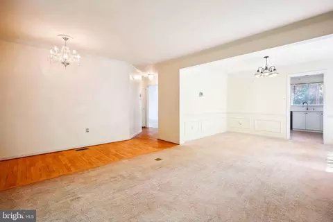 Living - 15103 Hunter Mountain Ln, Silver Spring, MD 20906 photo 2 of 9