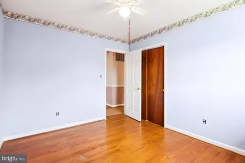 Bedroom - 812 Venice Dr, Silver Spring, MD 20904 photo 2 of 8