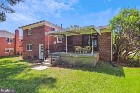 Exterior - 812 Venice Dr, Silver Spring, MD 20904 photo 2 of 4