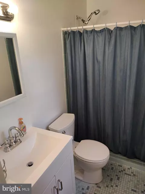Bath - 13217 Clifton Rd, Silver Spring, MD 20904 photo 2 of 2