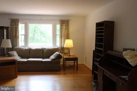 Living - 13217 Clifton Rd, Silver Spring, MD 20904 photo 2 of 3