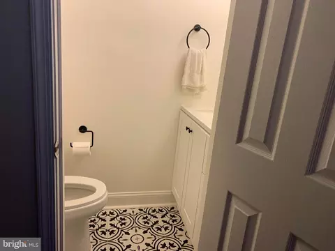 Entry Way - 16 Wilcox Ct, Silver Spring, MD 20906 photo 4 of 13