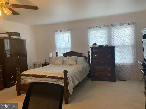 Bedroom - 16 Wilcox Ct, Silver Spring, MD 20906 photo 5 of 6