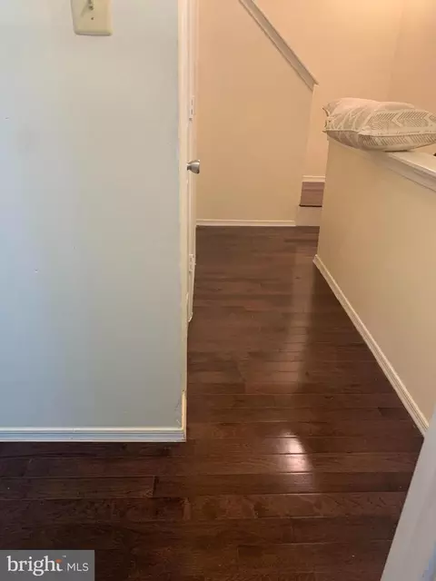 Entry Way - 16 Wilcox Ct, Silver Spring, MD 20906 photo 8 of 13