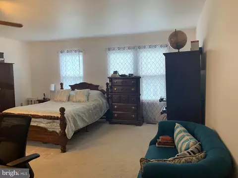 Bedroom - 16 Wilcox Ct, Silver Spring, MD 20906 photo 3 of 6