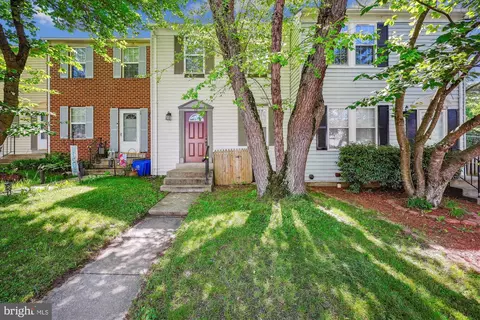 13 Cross Laurel Ct, Germantown, MD 20876