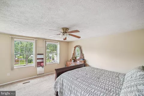 1261 Twig Ter, Silver Spring, MD 20905 photo 8