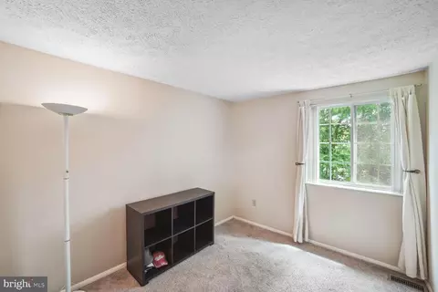 1261 Twig Ter, Silver Spring, MD 20905 photo 12