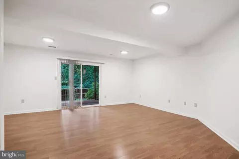103 Kinsman View Cir, Silver Spring, MD 20901 photo 21