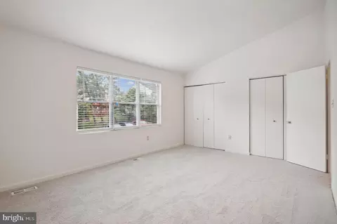 103 Kinsman View Cir, Silver Spring, MD 20901 photo 14