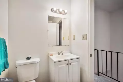 103 Kinsman View Cir, Silver Spring, MD 20901 photo 19