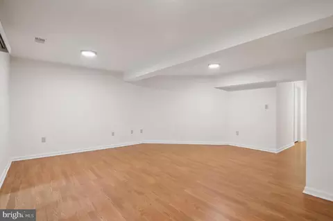 103 Kinsman View Cir, Silver Spring, MD 20901 photo 20