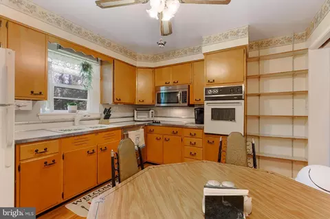 703 Winhall Way, Silver Spring, MD 20904 photo 16