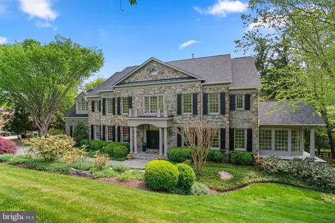 11516 Swains Lock Ter, Potomac, MD 20854