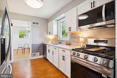 2610 Eccleston St, Silver Spring, MD 20902 photo 12