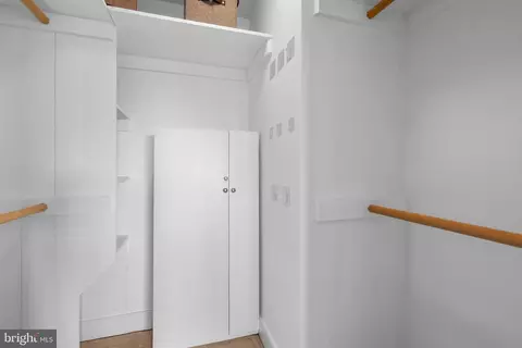 1220 Blair Mill Rd #901, Silver Spring, MD 20910 photo 12