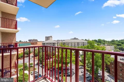 1220 Blair Mill Rd #901, Silver Spring, MD 20910 photo 15