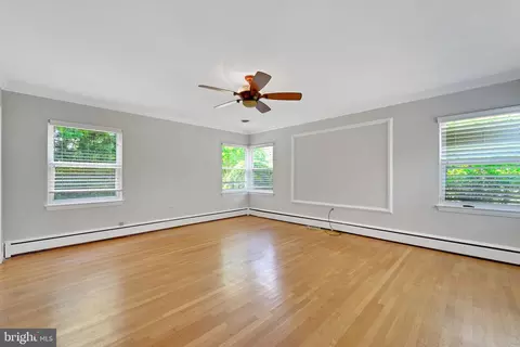 1901 Briggs Chaney Rd, Silver Spring, MD 20905 photo 20