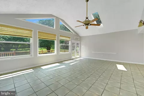 1901 Briggs Chaney Rd, Silver Spring, MD 20905 photo 18