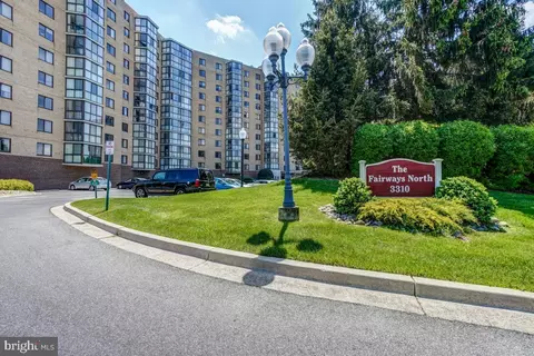 3310 N Leisure World Blvd #631, Silver Spring, MD 20906