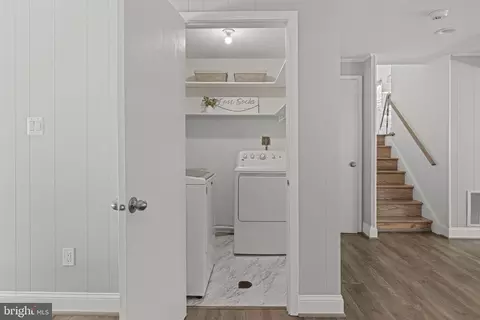 8517 Brickyard Rd, Potomac, MD 20854 photo 22
