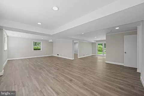 8517 Brickyard Rd, Potomac, MD 20854 photo 21