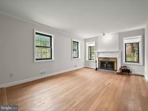 2604 Arvin St, Silver Spring, MD 20902 photo 5