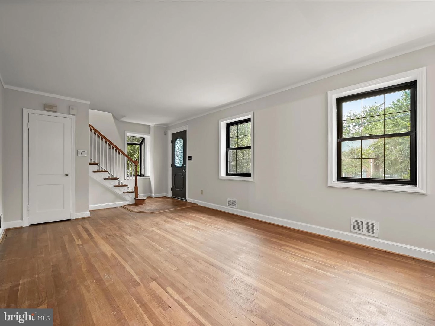2604 Arvin St, Silver Spring, MD 20902 photo 6