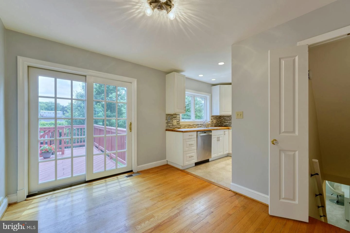 9925 Markham St, Silver Spring, MD 20901 photo 10