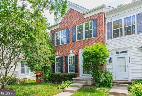 19457 Rayfield Dr, Germantown, MD 20874