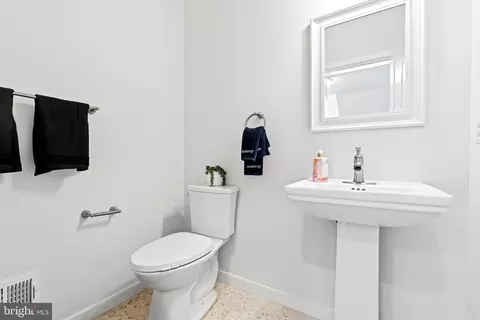 2317 Nees Ln, Silver Spring, MD 20905 photo 14