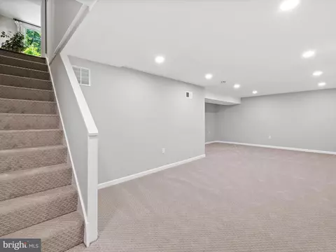 12921 Two Farm Dr, Silver Spring, MD 20904 photo 33