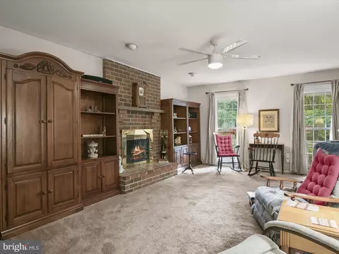 Living - 25 Hidden Valley Ct, Silver Spring, MD 20904 photo 6 of 6