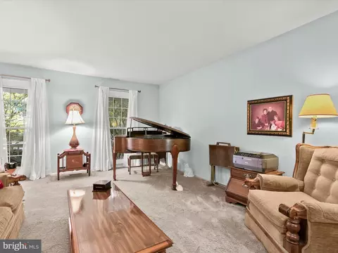 Living - 25 Hidden Valley Ct, Silver Spring, MD 20904 photo 2 of 6