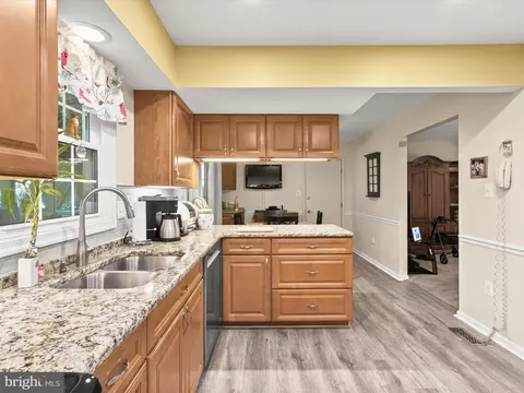 Kitchen - 25 Hidden Valley Ct, Silver Spring, MD 20904 photo 3 of 4