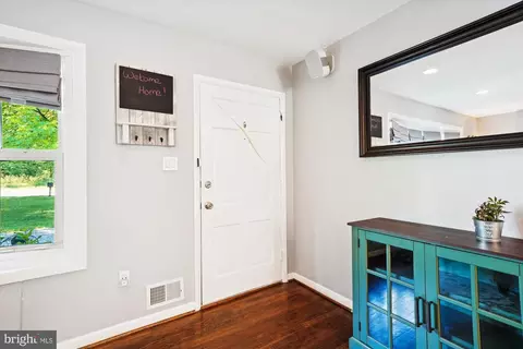 Entry Way - 1213 Ednor Rd, Silver Spring, MD 20905 photo 1 of 2