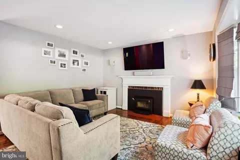 Living - 1213 Ednor Rd, Silver Spring, MD 20905 photo 2 of 2