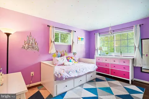 Bedroom - 1213 Ednor Rd, Silver Spring, MD 20905 photo 3 of 4