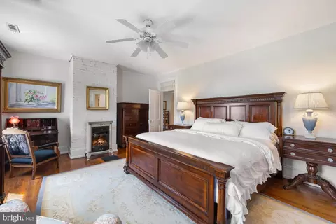 Bedroom - 20415 Westerly Rd, Poolesville, MD 20837 photo 1 of 4