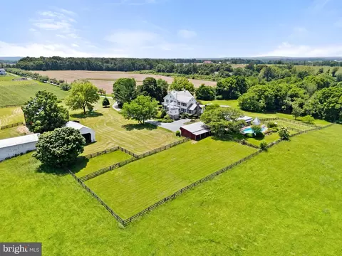 View/Area - 20415 Westerly Rd, Poolesville, MD 20837 photo 5 of 8