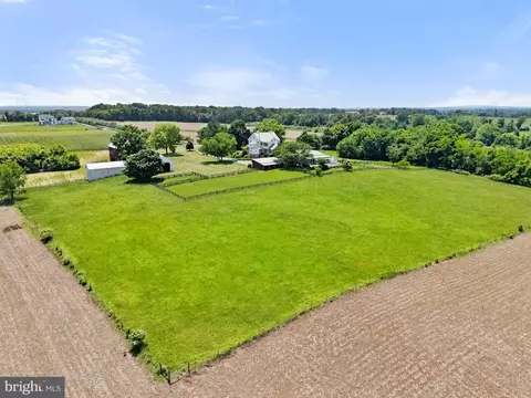 View/Area - 20415 Westerly Rd, Poolesville, MD 20837 photo 7 of 8