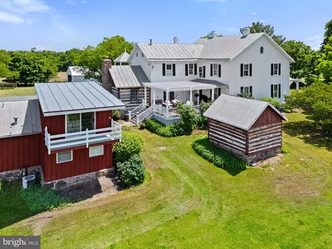 Exterior - 20415 Westerly Rd, Poolesville, MD 20837 photo 17 of 20