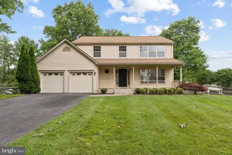 8711 Bell Tower Dr, Gaithersburg, MD 20879